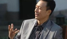 胡歌爆料恩师王洛勇视频,温情互动引网友热议