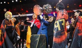 外媒爆料雷尔夺冠新闻,外媒曝夺冠盛况